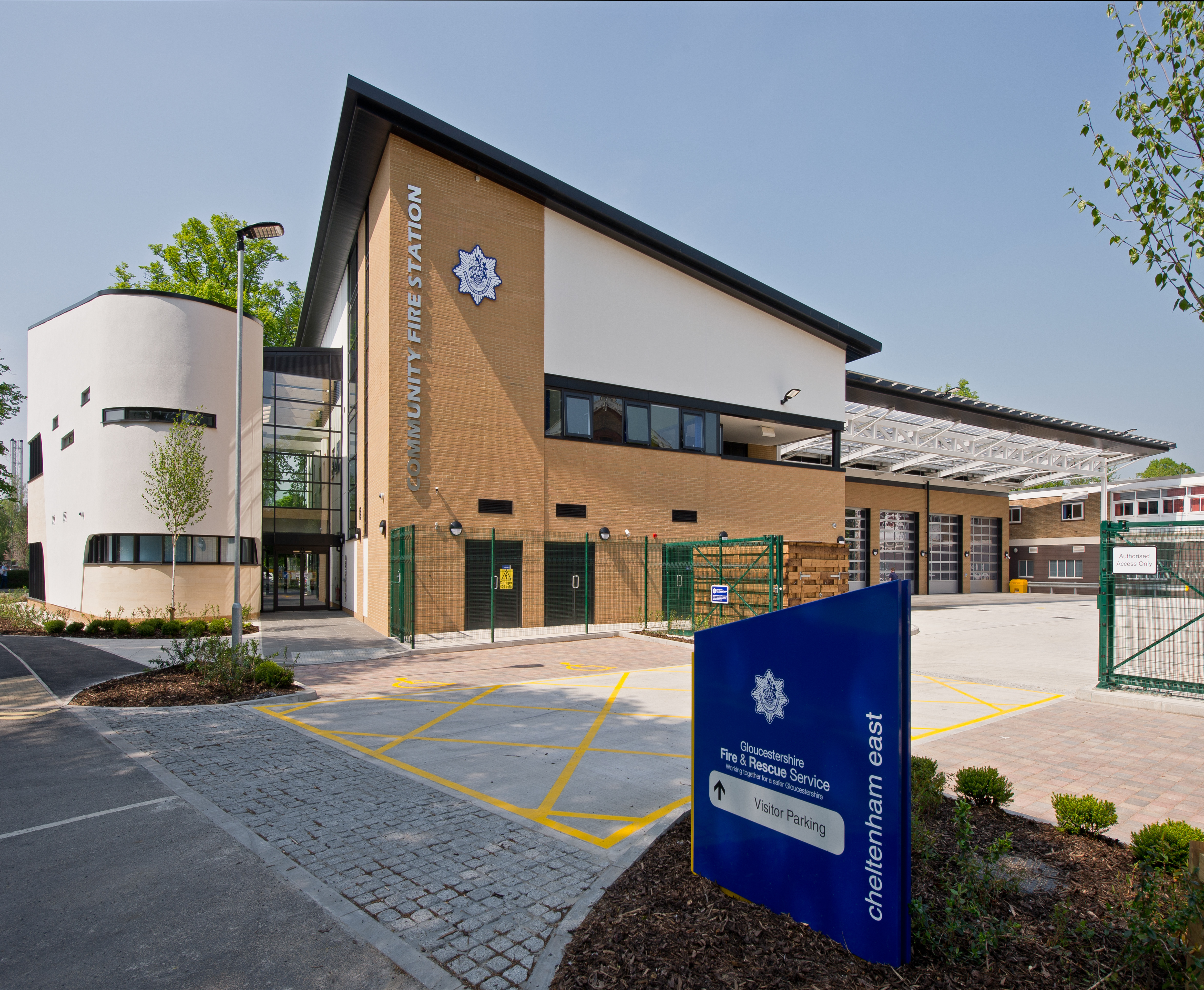 1659097369 IP120523 056